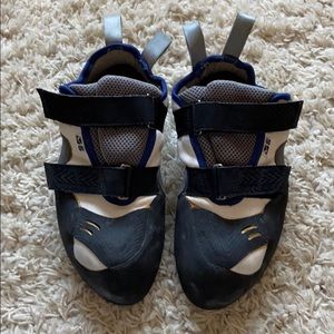 Mad Rock Climbing Shoes M5